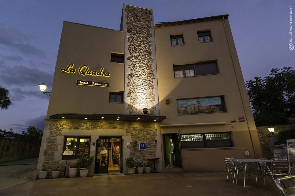 Hotel-Restaurante La Quadra Maçanet de Cabrenys المظهر الخارجي الصورة